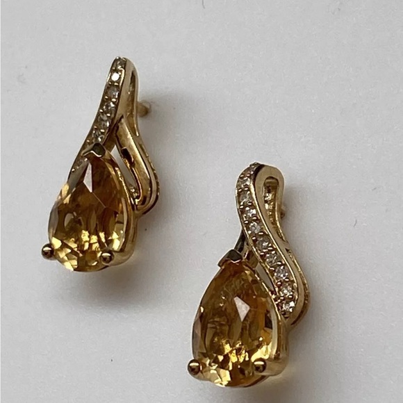 10K Yellow Gold Natural Citrine and 0.10ct Diamond Pave Stud Earrings New - Picture 2 of 12